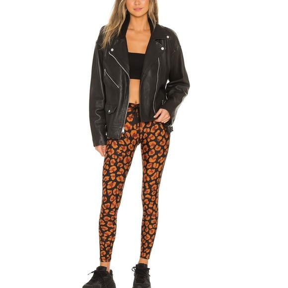 THE UPSIDE Raspberry Leopard High Rise Leggings - Picture 1 of 11